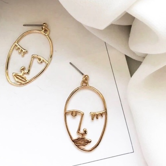 n e w | gold abstract line art earrings | beauty is in the eye of the beholder ✨ - Picture 2 of 4